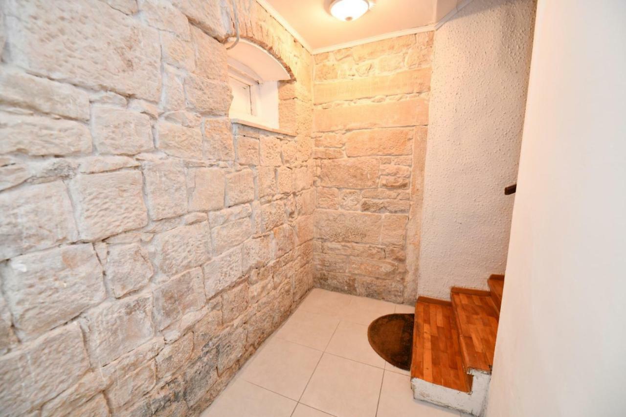 Apartment Cecilija Sinj Buitenkant foto