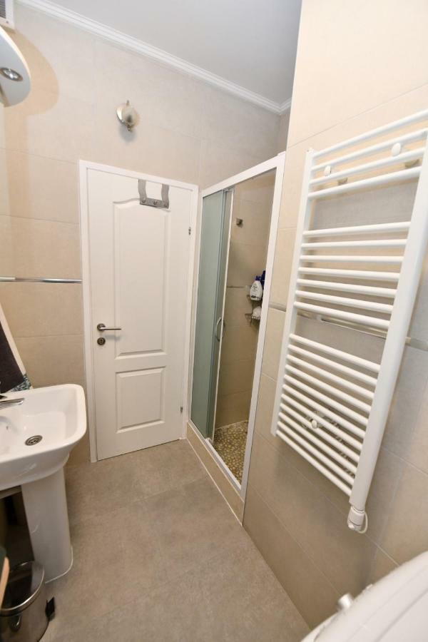 Apartment Cecilija Sinj Buitenkant foto