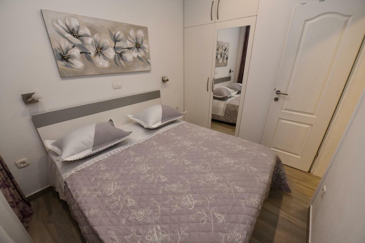 Apartment Cecilija Sinj Buitenkant foto
