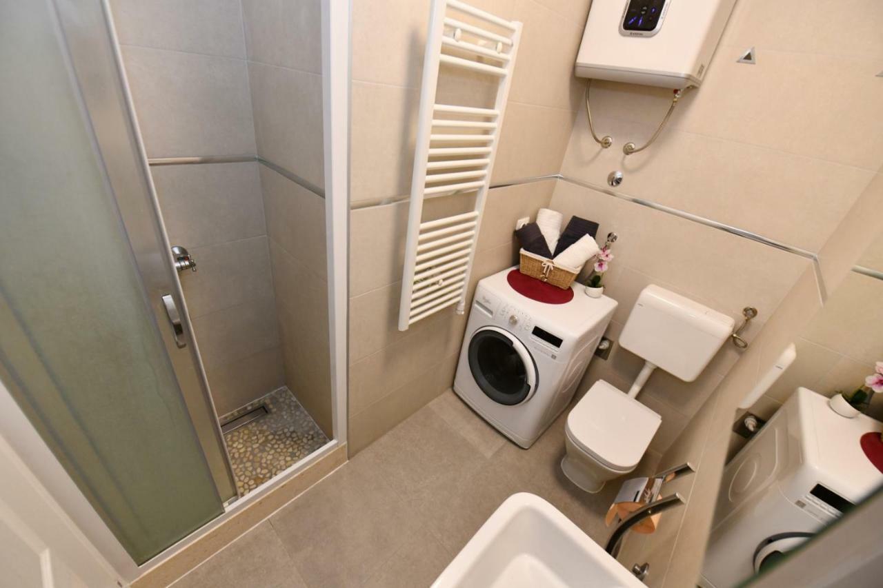 Apartment Cecilija Sinj Buitenkant foto